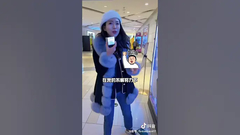 Máy bán sản phẩm mỹ phẩm tự động ~ TĂNG doanh số bán hàng của bạn với máy bán hàng tự động thông minh.