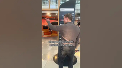 Trường hợp khách hàng máy bán hoa #vendingmachinefactory #vendingmachinebusiness