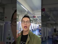 Máy bán đồ ăn nhanh tiện lợi có lò vi sóng